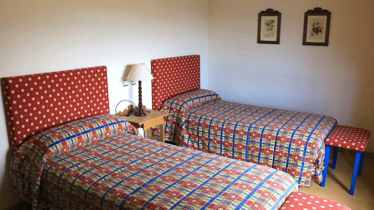 Hotel Miralba Alba De Los Cardanos Екстер'єр фото